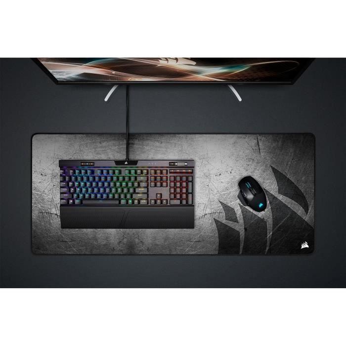 CORSAIR Tapis de souris gamer MM350 PRO - Résistant aux éclaboussures - Extended XL (CH-9413771-WW) CORSAIR