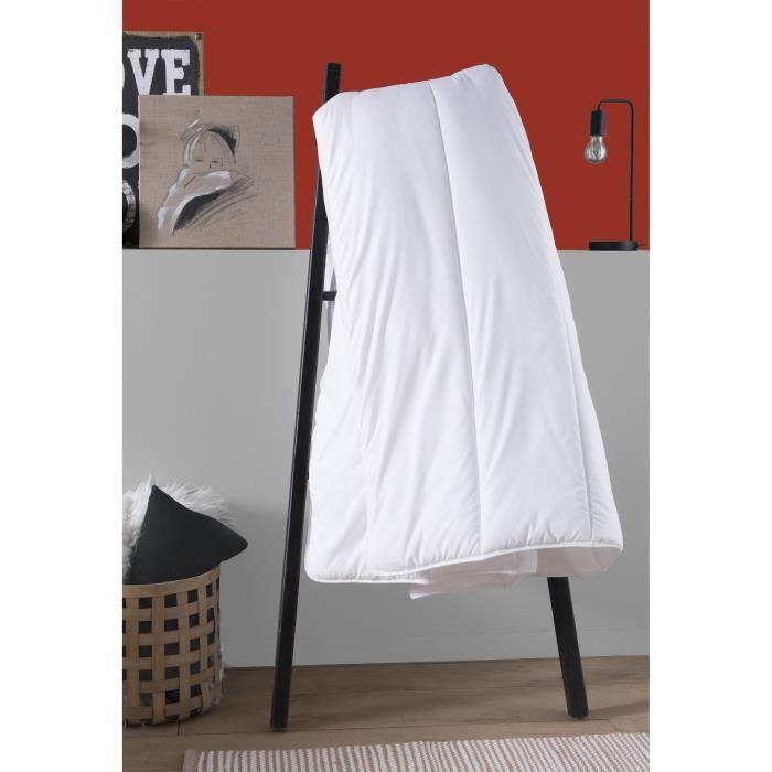 DODO Couette tempérée 300gr/m - 220x240 cm - Douces Folies - 100% polyester VOLUPT AIR fibre creuse siliconée - 2 personnes - Blanc DODO