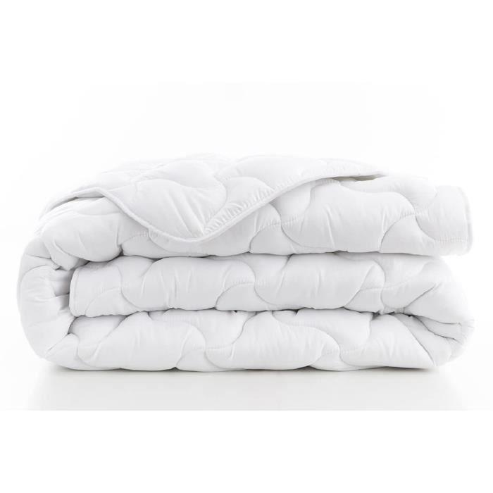 ABEIL Couette chaude Douceur Absolue 220x240 cm blanc - Paloma Tech