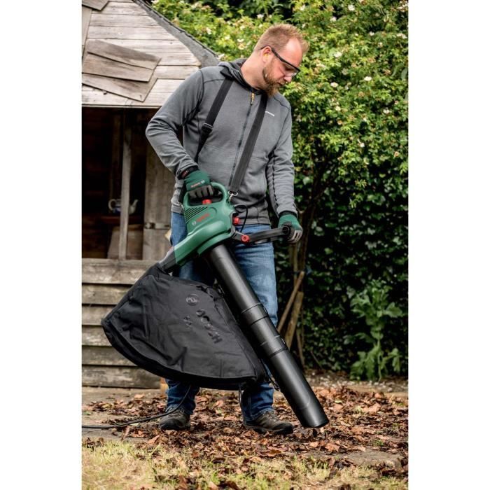 Aspirateur/Souffleur/Broyeur filaire Bosch - Universal Garden Tidy 2300 W (sac de 45 litres jusqu’a 285km/h)