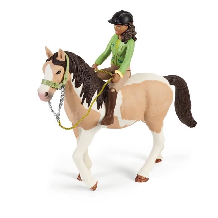 Aventures au camping de Sarah coffret schleich avec 23 éléments inclus dont 1 cheval schleich et 1 personnage coffret