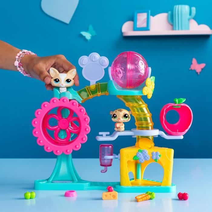 BANDAI - Littlest Pet Shop - Coffret Fun Factory - Ensemble de jeu avec 2 animaux décor et accessoires - BF00519