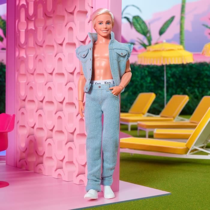 Barbie Le Film-Poupée Ken a collectionner tenue en jean HRF27