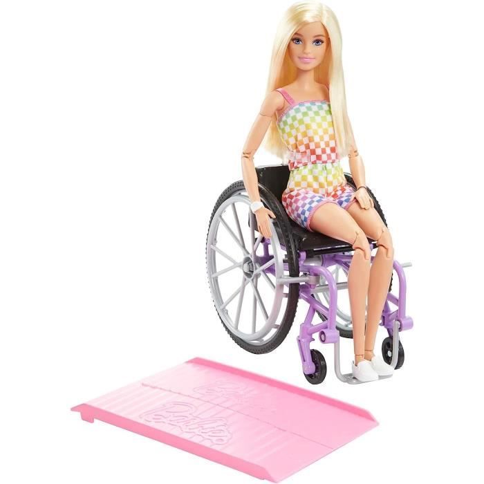 Barbie-Poupée avec fauteuil roulant-Barbie Fashionistas HJT13