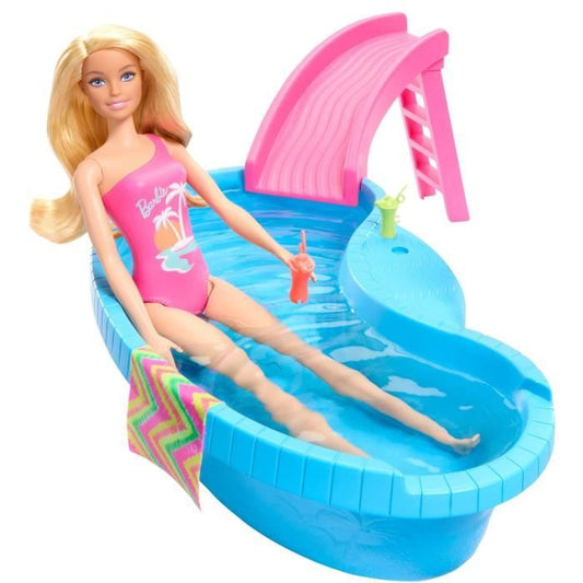 Barbie-Poupée et accessoires-Coffret poupée blonde avec piscine de reve HRJ74