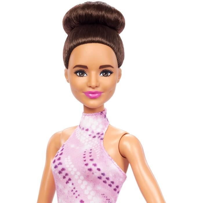 Barbie-Poupée Patineuse Artistique avec tenue amovible et trophée HRG37