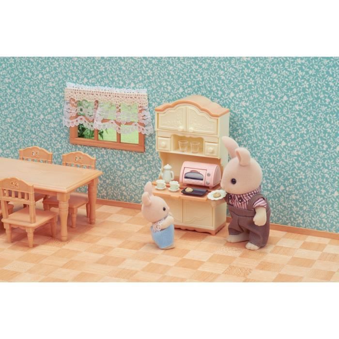 Figurines miniatures - SYLVANIAN FAMILIES - La salle a manger - Set complet pour meubler une salle a manger