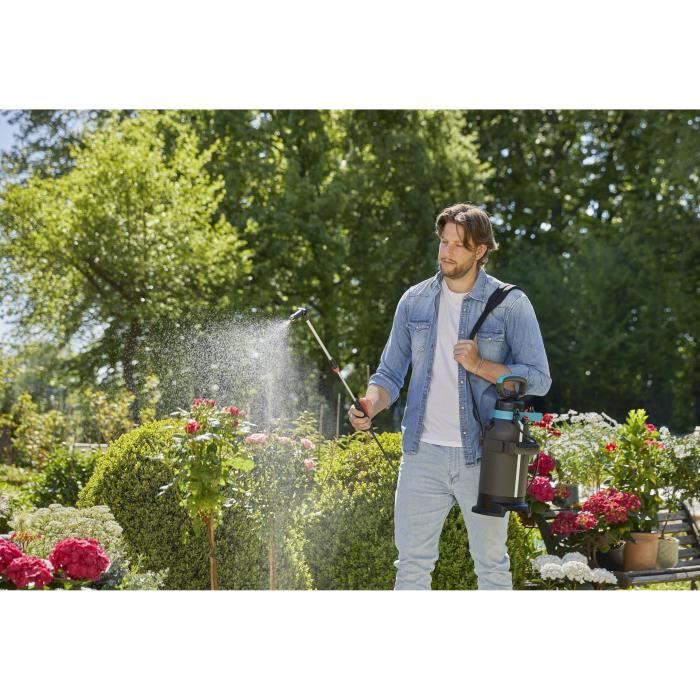 GARDENA Pulvérisateur a pression préalable Plus  Contenance réservoir 5L  Longueur tuyau 150cm  Pression max 3 bar  (11138-20) - Paloma Tech