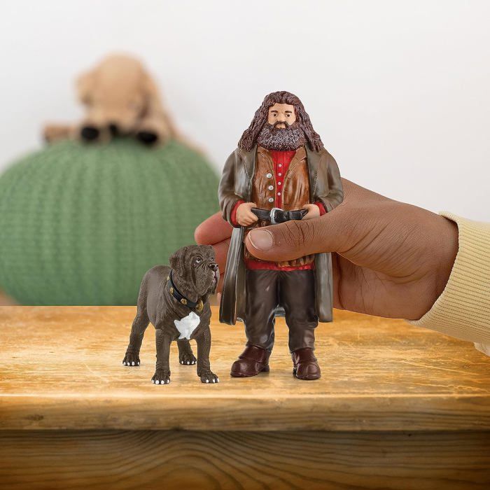 Hagrid et Crockdur Figurine de l’univers Harry Potter pour enfants des 6 ans 8 x 11,5 x 13 cm - schleich 42638