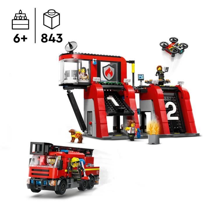 LEGO 60414 City La Caserne et le Camion de Pompiers Jouet de Figurine de Chien et 5 Minifigurines Cadeau Enfants