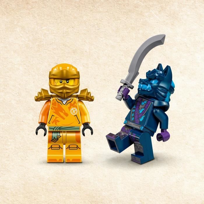 LEGO 71803 NINJAGO L’Attaque du Dragon Rebelle d’Arin Jouet Ninja de Dragon et Figurines incluant Arin avec Mini-Katana