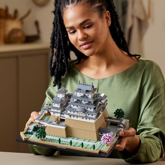 LEGO Architecture 21060 Le Château d’Himeji Kit de Construction de Maquettes pour Adultes Fans de la Culture Japonaise