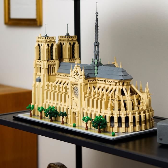 LEGO Architecture 21061 Notre-Dame de Paris - Set de Construction pour Adultes