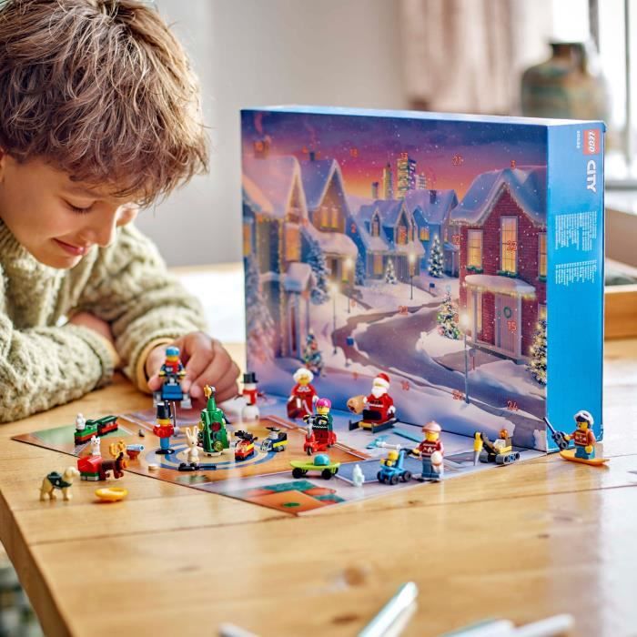 LEGO City 60436 Le calendrier de l’Avent 2024 - Compte a Rebours avant Noël pour Enfants