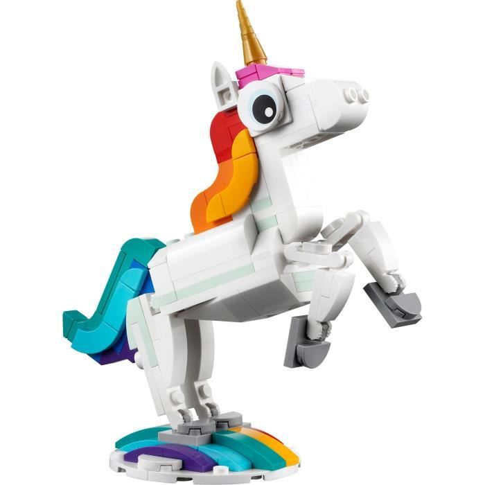 LEGO Creator 3-en-1 31140 La Licorne Magique Jouet Hippocampe et Paon Figurines d’Animaux