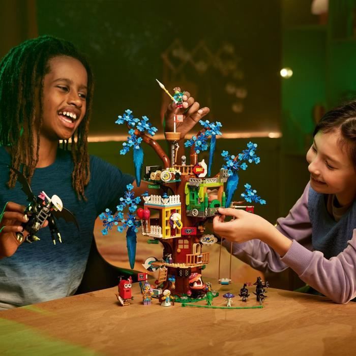 LEGO DREAMZzz 71461 La Cabane Fantastique dans l’Arbre Jouet avec Minifigurines Mateo et Izzie