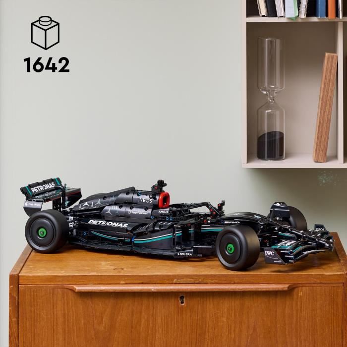 LEGO Technic 42171 Mercedes-AMG F1 W14 E Performance Réplique Décoration de Bureau