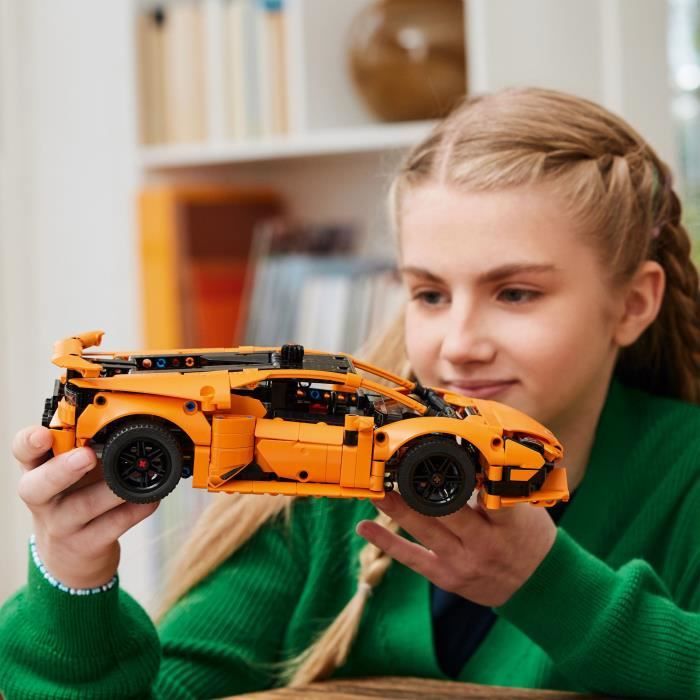 LEGO Technic 42196 Lamborghini Huracán Tecnica orange Voiture Jouet Pour Enfant de 9 Ans