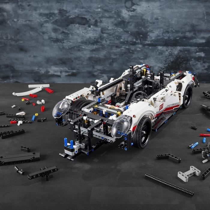 LEGO - Voiture de Course Technic Porsche 911 RSR Détaillée a Construire - Modele de Collection - 42096