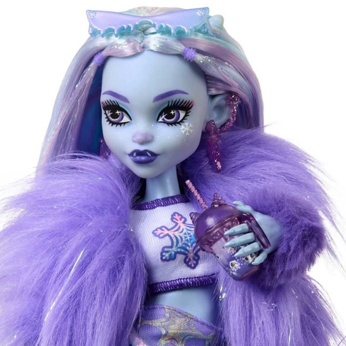 Monster High-Poupée Abbey Bominable-Poupée mode Yéti et accessoires HNF64