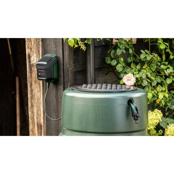 Pompe a eau de pluie - Bosch - GardenPump 18V-2000 - Sur batterie - Jet puissant - Fonction minuterie BOSCH