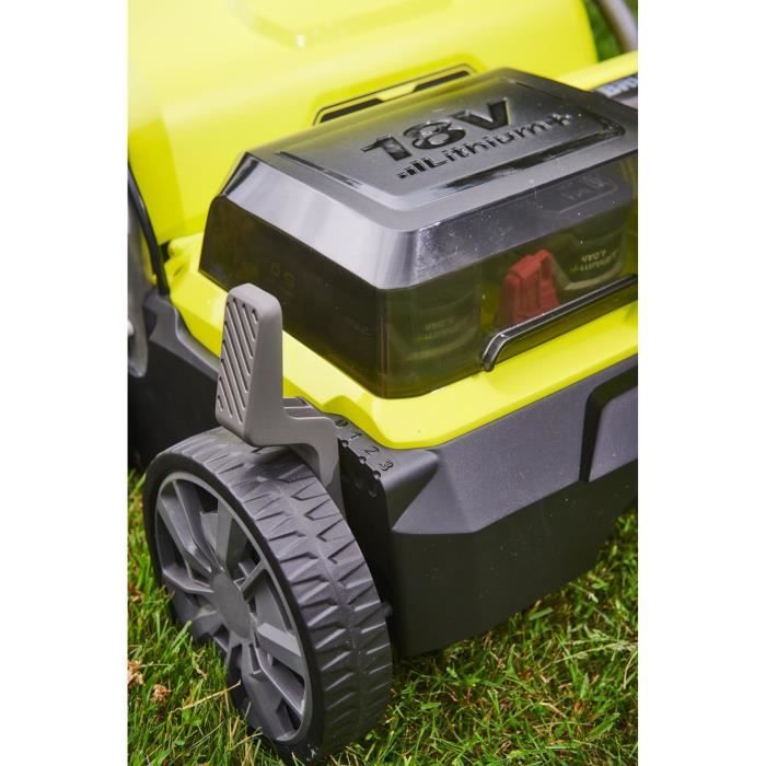 RYOBI - Scarificateur / aérateur 18V Brushless Ø 35 cm 2-en-1 - 2 batteries lithium + 18V 4,0 Ah et chargeur