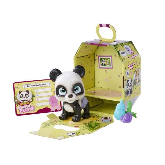 Smoby - Pamper Petz - Panda a adopter - 4 accessoires - Articulé - Bois et fais pipi - Certificat d’adoption - Des 3 ans