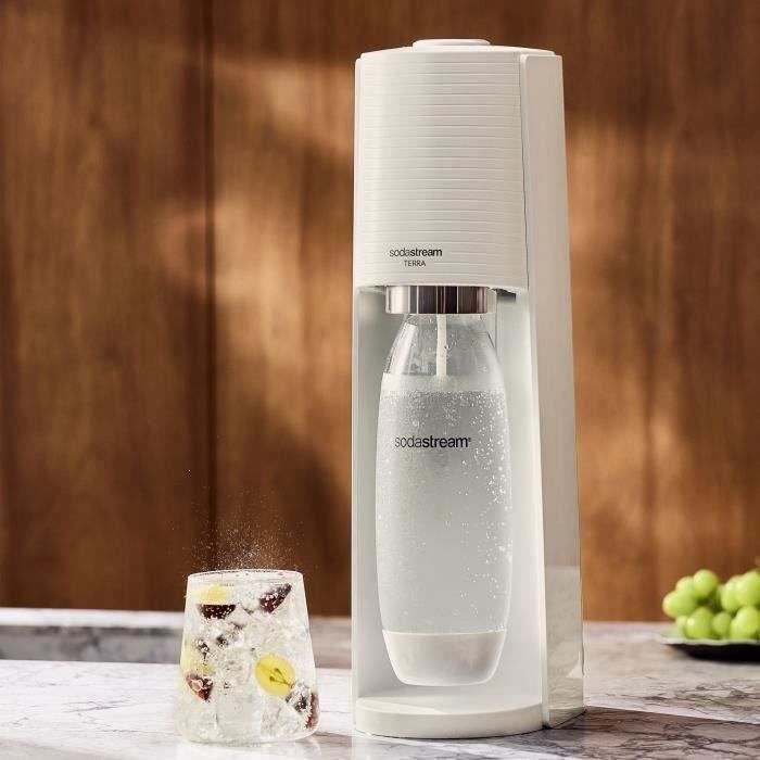 SodaStream TERRA Machine a Eau Pétillante -Pack 2 Bouteilles 1L Compatible Lave-Vaisselle + 1 Recharge de Gaz 60L