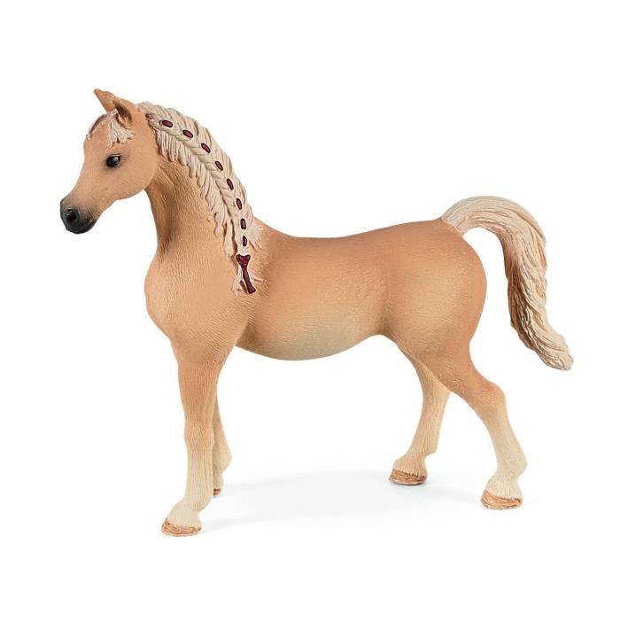 Tournoi équestre entre amis coffret schleich avec 86 éléments inclus dont 1 cheval schleich et 2 personnages coffret