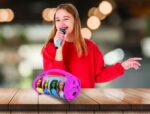Altoparlante Bluetooth wireless illuminato con microfono Barbie - immagine 3