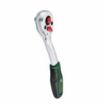 Chiave a cricchetto Bosch da 1/4 (coppia elevata fino a 93 Nm, pulsante di bloccaggio meccanico a 72 denti, impugnatura curva con inversione intuitiva)