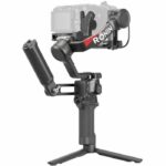 Stabilizzatore - DJI - RS 4 Combo per fotocamera Mirrorless e obiettivi Grigi - immagine 3