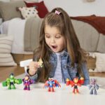 Confezione di statuette degli Avengers in armatura, Marvel Iron Man e i suoi fantastici amici - immagine 2
