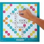 Mattel Games - Classico Scrabble 2 in 1 con tabellone reversibile - Gioco da tavolo - Da 8 anni in su - immagine 4
