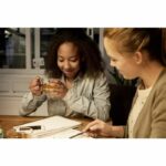 Lampadina LED Philips Equivalent100W E27 Bianco caldo non dimmerabile, vetro, set di 2 - immagine 3