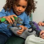 Figure Duo Lynx of Darkness vs Stone Crusher, SCHLEICH 70827 Eldrador Creatures, 6 anni - immagine 4