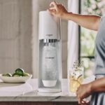 SODASTREAM TERRABILV - Macchina TERRA bianca Confezione 2 bottiglie LV + 1 bombola cambio CQC - immagine 5