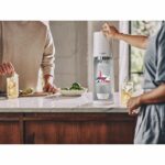 SODASTREAM Terra - Macchina per acqua frizzante bianca + 1 bottiglia con fusibile da 1 l edizione francese + 1 ricarica di gas a clip da 60 l - immagine 3