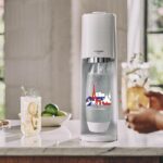 SODASTREAM Terra - Macchina per acqua frizzante bianca + 1 bottiglia con fusibile da 1 l edizione francese + 1 ricarica di gas a clip da 60 l - immagine 4