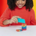 KINETIC SAND - ARC-EN-CIEL 390 G box + 6 accessori - Modello casuale - immagine 5