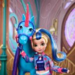 BAMBOLA SPIN MASTER 24 CM ISABEL Unicorn Academy - immagine 5