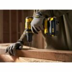 Adattatore batteria - STANLEY FATMAX V20 - SFMCB100-XJ - Su utensili 18V gamma 2019 - immagine 6