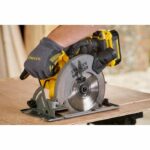 Sega circolare da 165 mm - 18 V - Foro da 16 mm, 4000 giri/min - Gamma V20 - STANLEY FATMAX, SFMCS500M1S-QW - immagine 3