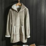 Felpa scozzese in pile - TODAY - Maniche lunghe e tasca - 70 x 87 cm - Beige
