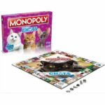 Monopoly Cats - Juego de mesa - MOVIMIENTOS GANADORES - Monopoly con gatos en diferentes lugares.