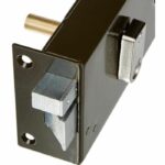 Cerradura horizontal de superficie con rodillo izquierdo - YALE - YAH36G - Caqui - 2 llaves incluidas - immagine 3