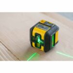 Livella laser a croce e squadra - STANLEY - STHT77592-1 - Verde - immagine 5