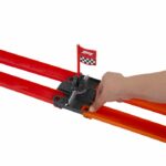 Set Hot Wheels JKM88 con auto da corsa e pista, multicolore - immagine 5