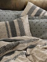Set di biancheria da letto - 1 copripiumino 140 x 200 cm + 2 federe 60 x 60 cm - 100% cotone rinforzato - Marrone - immagine 2