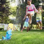 Nerf SOA Hop & Chomp, getti d'acqua, mascella articolata, si collega al tubo da giardino, Nerf Super Soaker, dai 3 anni in su - immagine 2